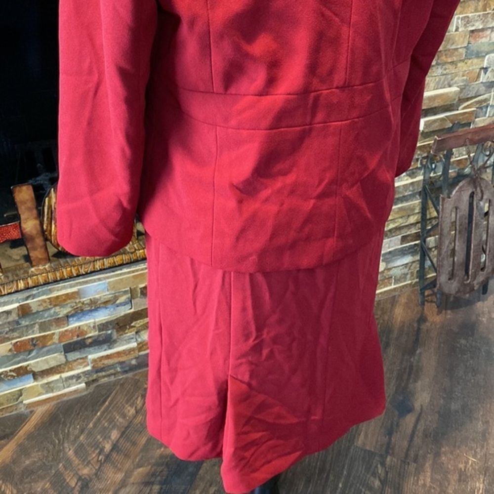 KAREN Scott Two Piece Dress Suit - Picture 7 of 16